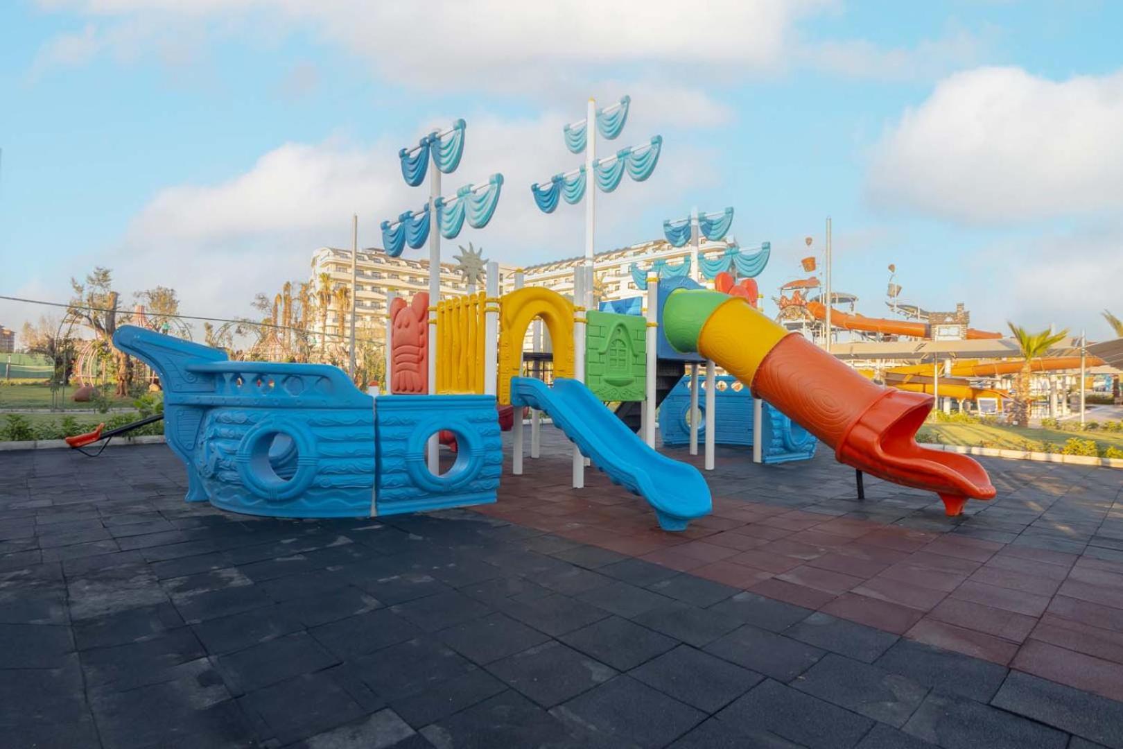 Dream Water World Hotel Сиде Екстериор снимка